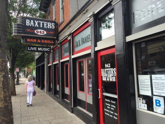 Baxter's 942 Bar & Grill